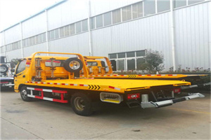 张北附近拖车救援搭电